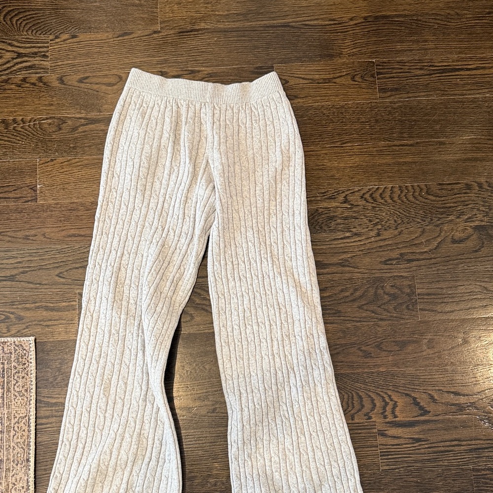 GAP Cashsoft Cable Knit Pants